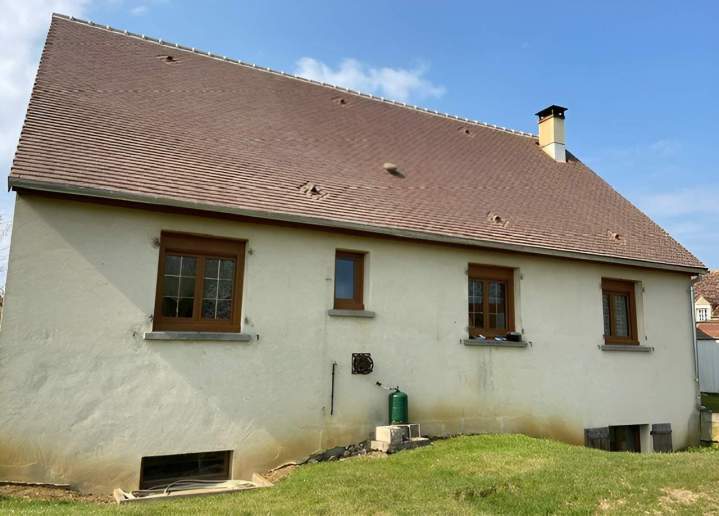 Toit maison en tuiles rouge Argentan
